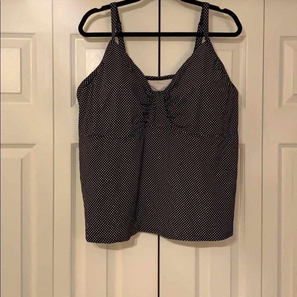 Lands’ End Black and White Tankini Swimsuit Top